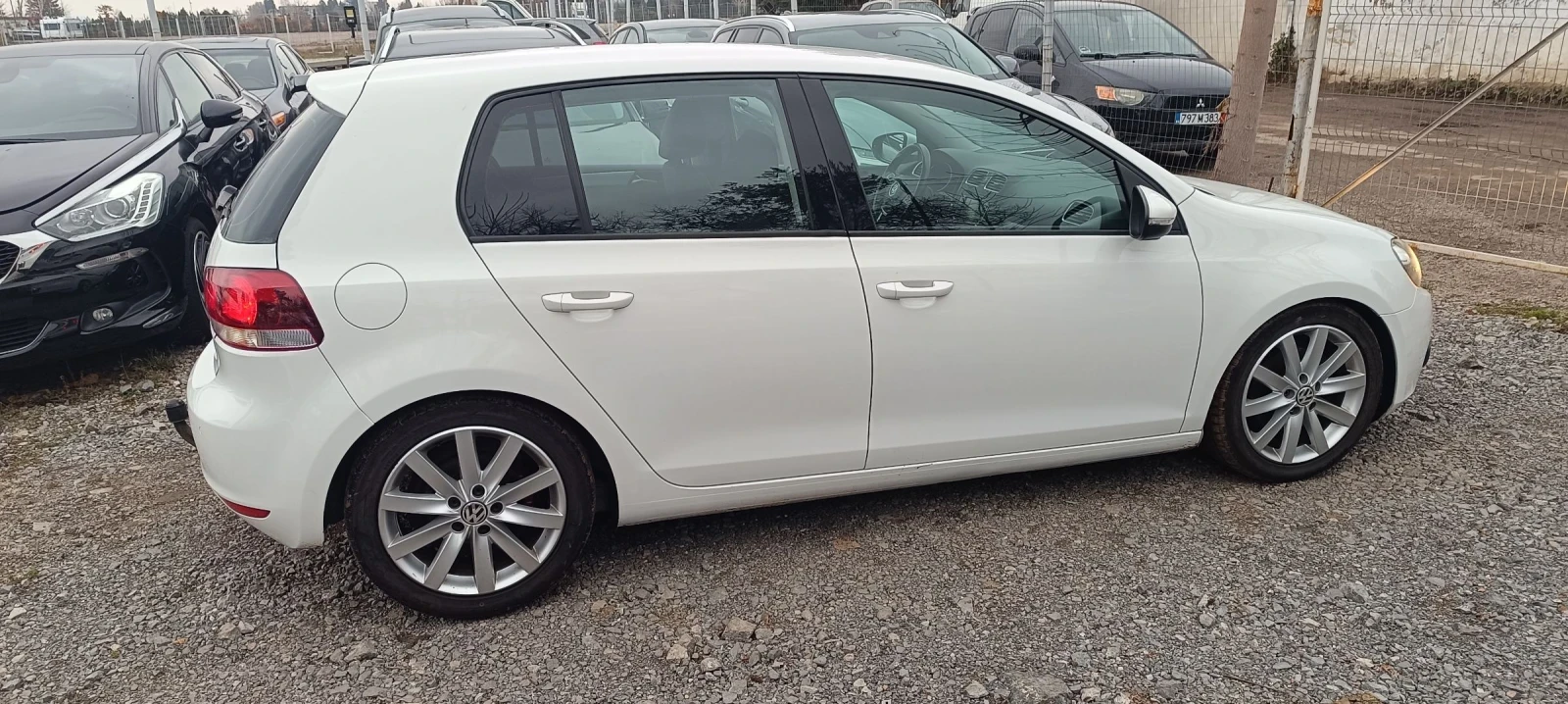 VW Golf 2.0TDI R-line | Mobile.bg   7
