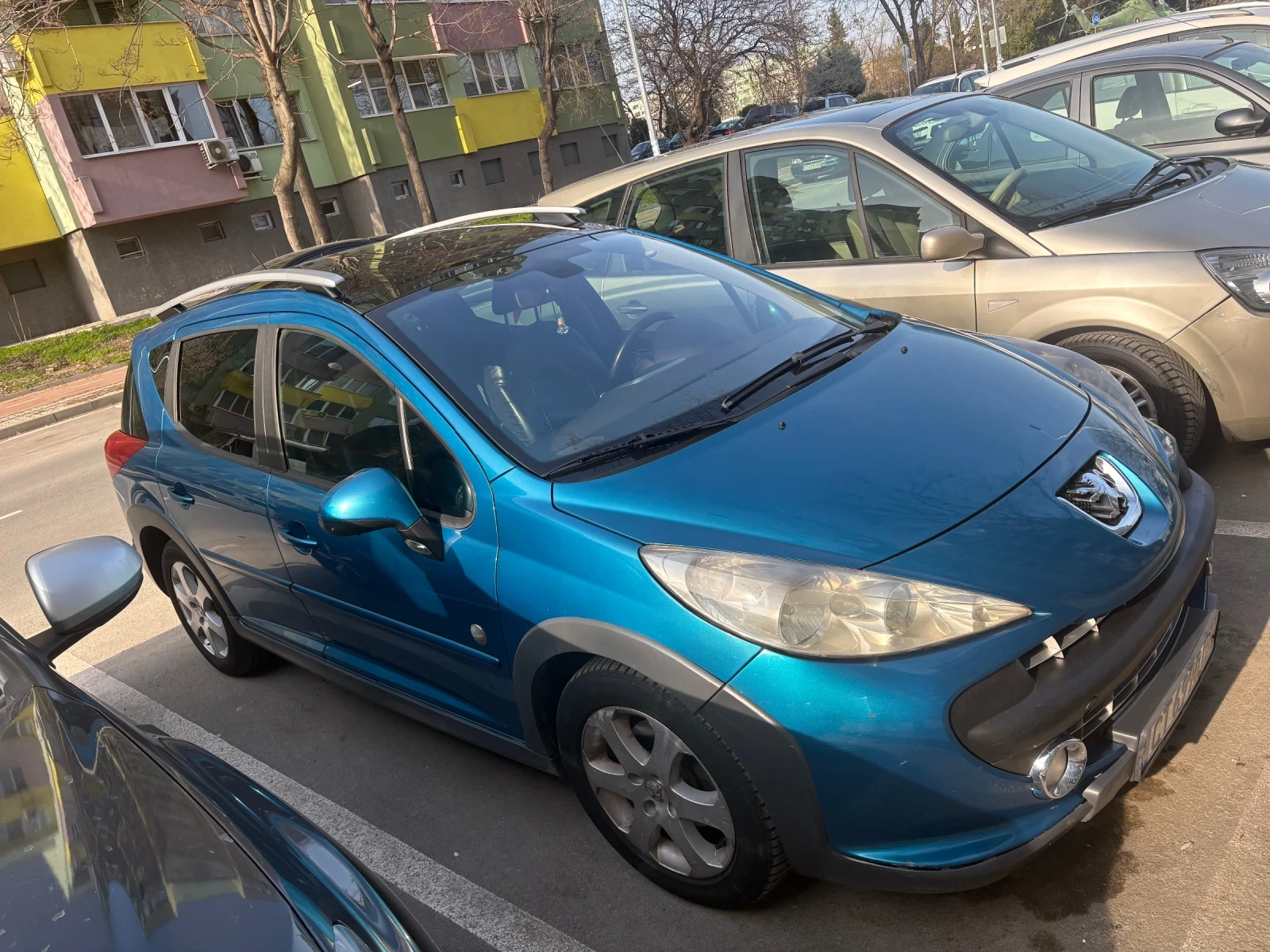 Peugeot 207 207SW, снимка 4 - Автомобили и джипове - 53709202