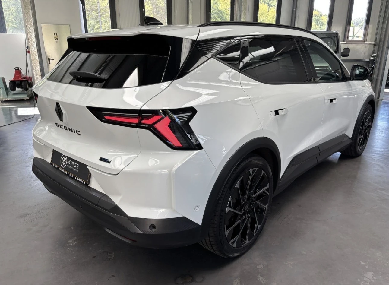 Renault Scenic Alpine 87 kwh, снимка 2 - Автомобили и джипове - 54184821