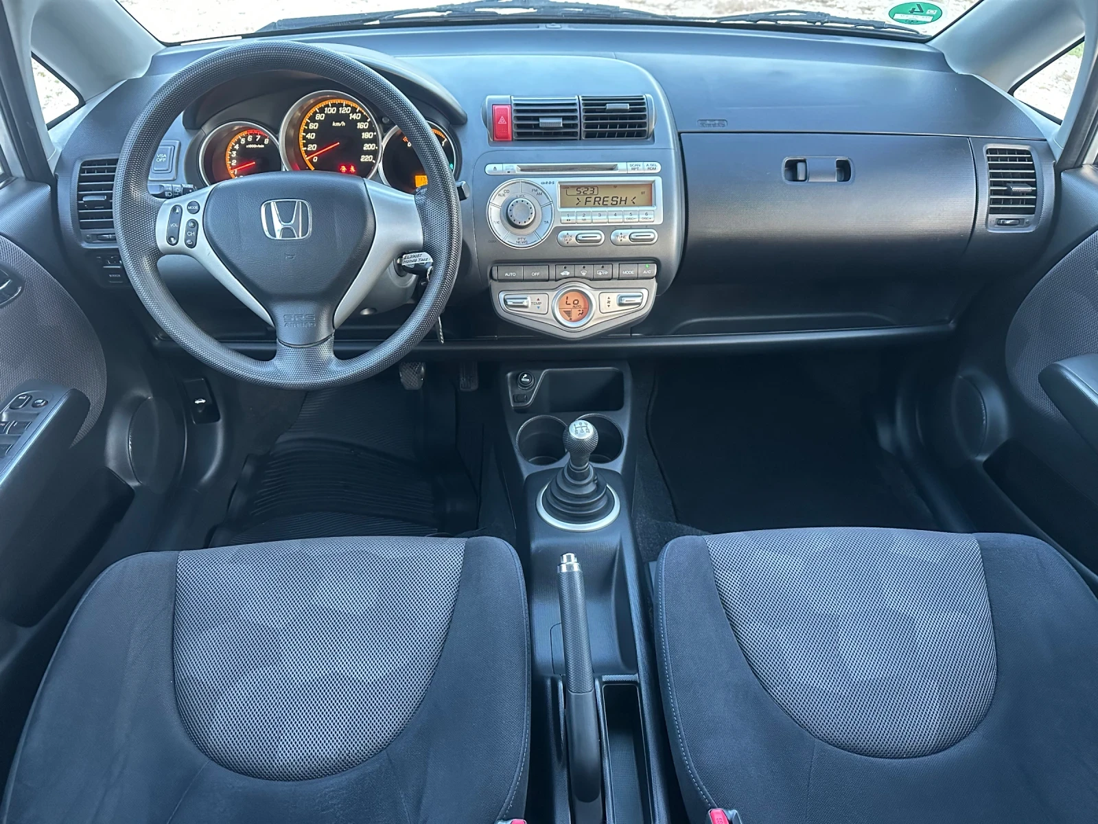 Honda Jazz 1.4/FACELIFT/2007/GERMANY/186000KM, снимка 11 - Автомобили и джипове - 54444616