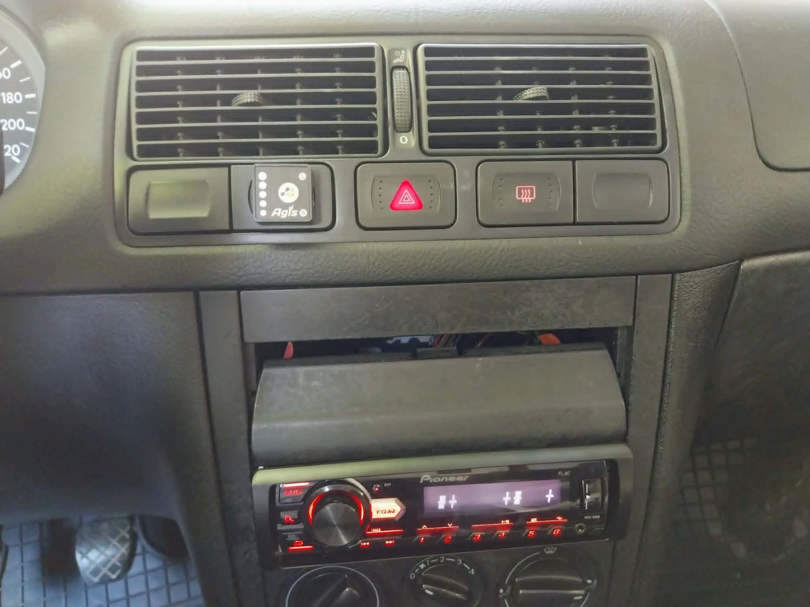 VW Golf, снимка 2 - Автомобили и джипове - 54968718