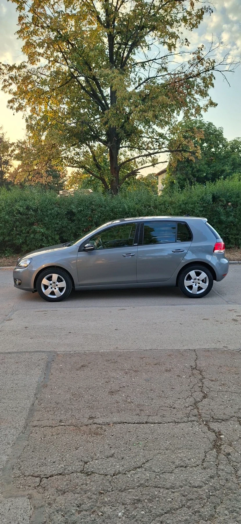 VW Golf 1.6 TDI  Nav. Германия реални.км, снимка 2 - Автомобили и джипове - 55825289