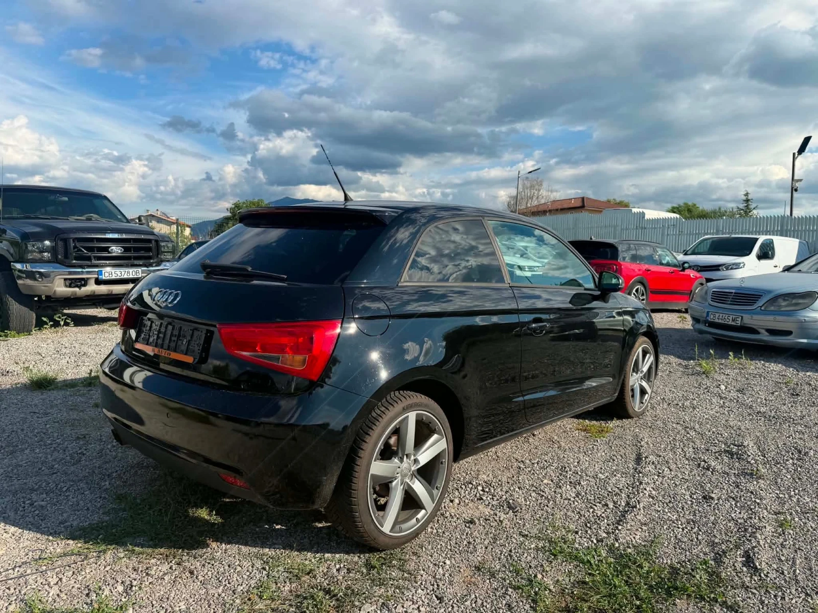 Audi A1, снимка 5 - Автомобили и джипове - 55982247