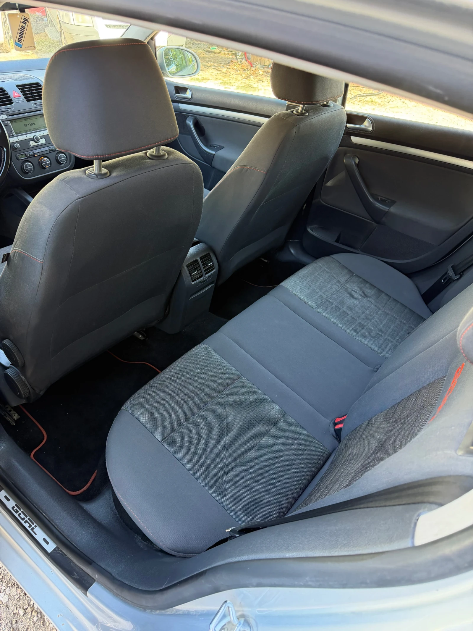 VW Golf 1.6I GOAL EDITION, снимка 7 - Автомобили и джипове - 56213232