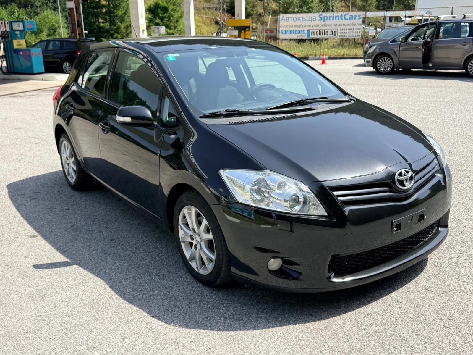 Toyota Auris 10.2012* 1.4D4D* РЕАЛНИ КМ* ИТАЛИЯ* 2 КЛЮЧА* , снимка 5 - Автомобили и джипове - 56239261