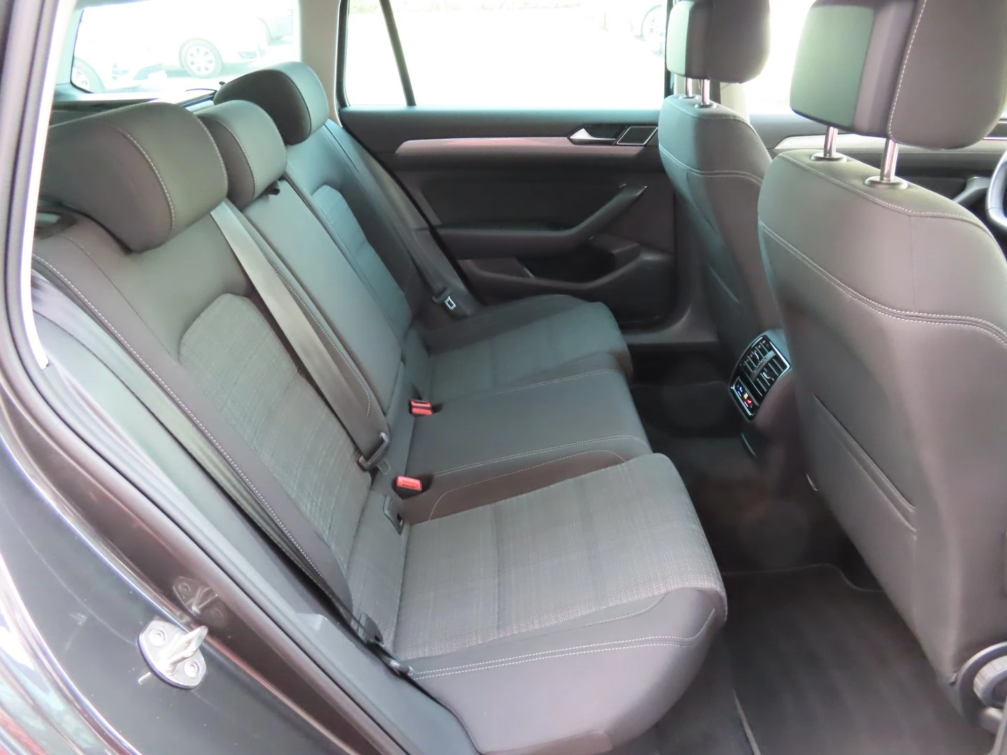 VW Passat | Mobile.bg � ����������� 11