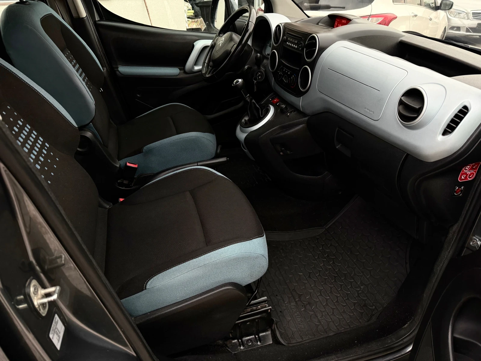 Citroen Berlingo 1.6HDI-2014� -FACELIFT-����������- | Mobile.bg � ����������� 13