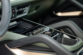 Porsche Cayenne Turbo E-Hybrid = Sport Chrono = Гаранция, снимка 12