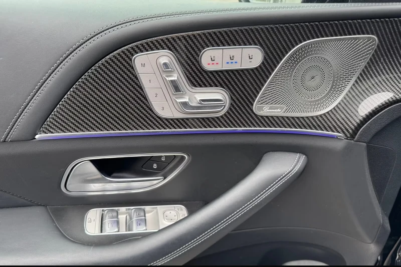 Mercedes-Benz GLS 63 AMG 4M+ STH+ Panorama+ 360 + Night, снимка 6 - Автомобили и джипове - 51533256