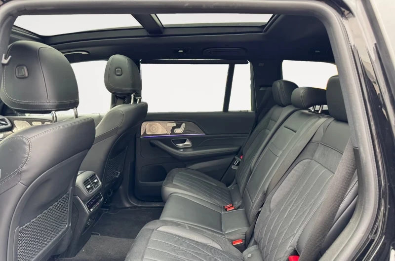 Mercedes-Benz GLS 63 AMG 4M+ STH+ Panorama+ 360 + Night, снимка 7 - Автомобили и джипове - 51533256