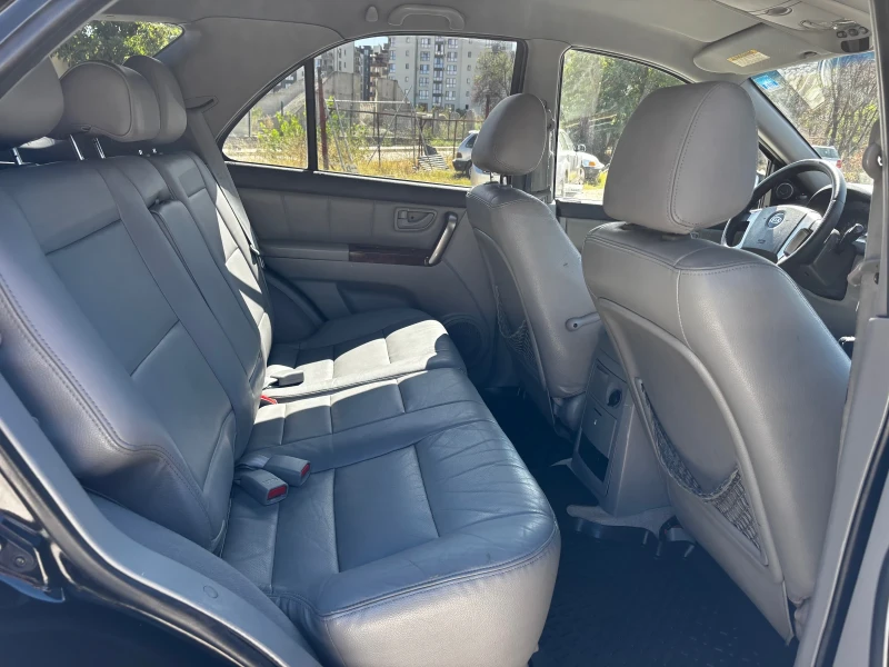 Kia Sorento Внос от Италия 4х4 и бавни скорости, снимка 8 - Автомобили и джипове - 51763095