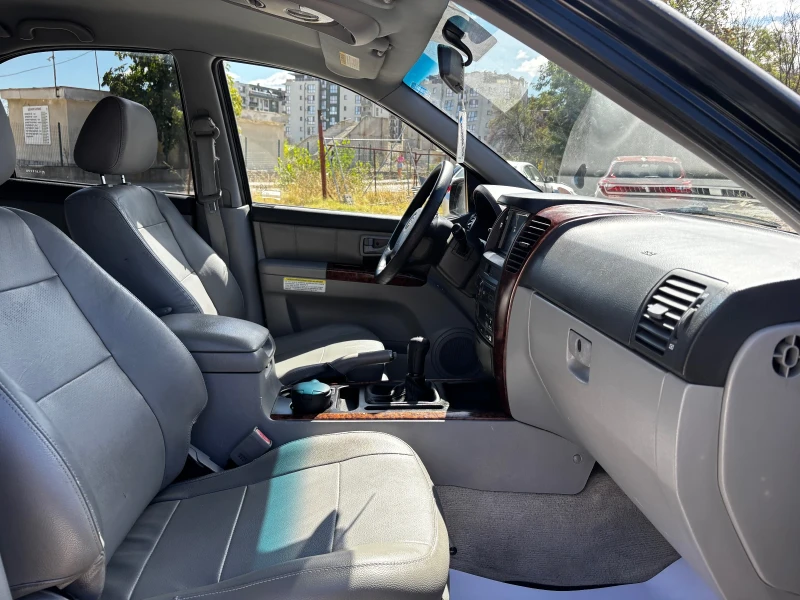 Kia Sorento Внос от Италия 4х4 и бавни скорости, снимка 9 - Автомобили и джипове - 51763095