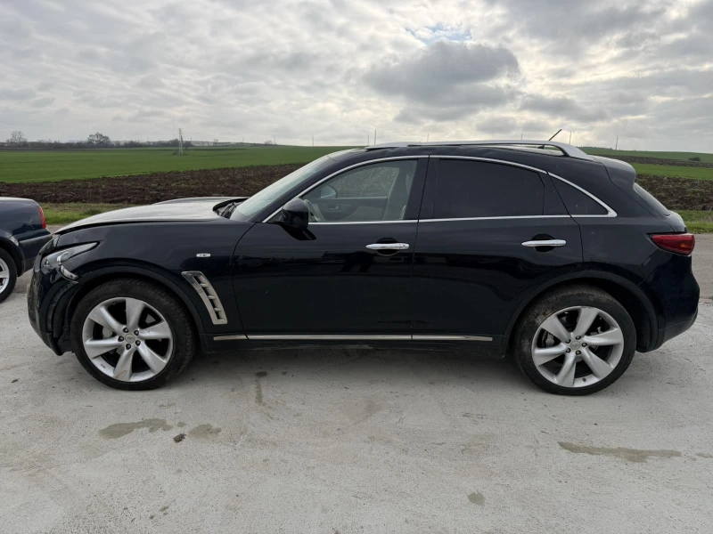 Infiniti Fx 30 D, снимка 2 - Автомобили и джипове - 52717764