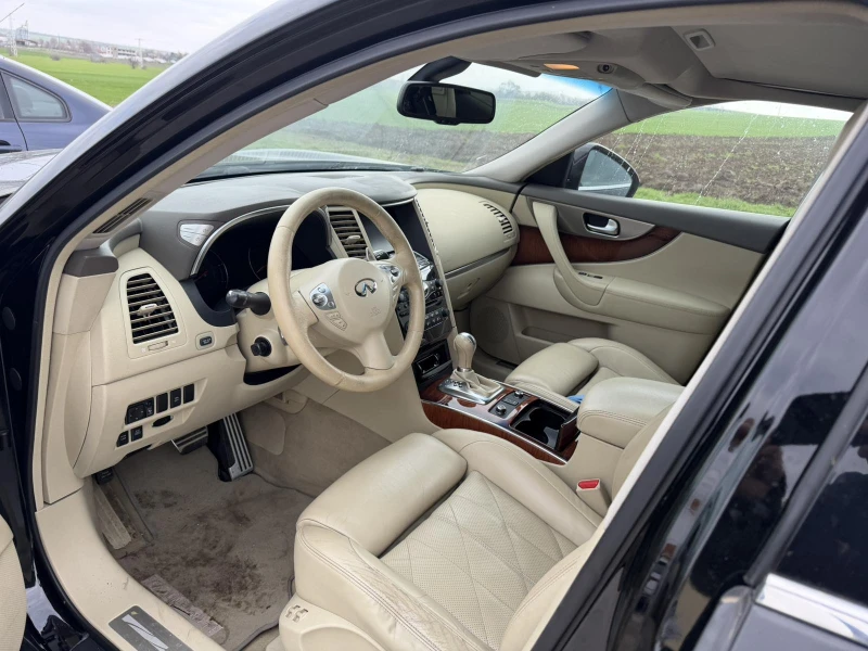 Infiniti Fx 30 D, снимка 7 - Автомобили и джипове - 52717764