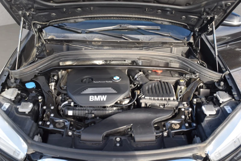 BMW X1 xDrive28i* PANO* ВЪЗМОЖНОСТ ЗА ЛИЗИНГ, снимка 13 - Автомобили и джипове - 52839407