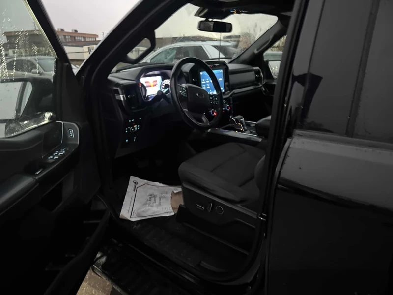 Ford F150 * 4WD SuperCrew Box * CARFAX * БЕЗ ПЪРВОНАЧАЛНА ВН, снимка 5 - Автомобили и джипове - 52918924