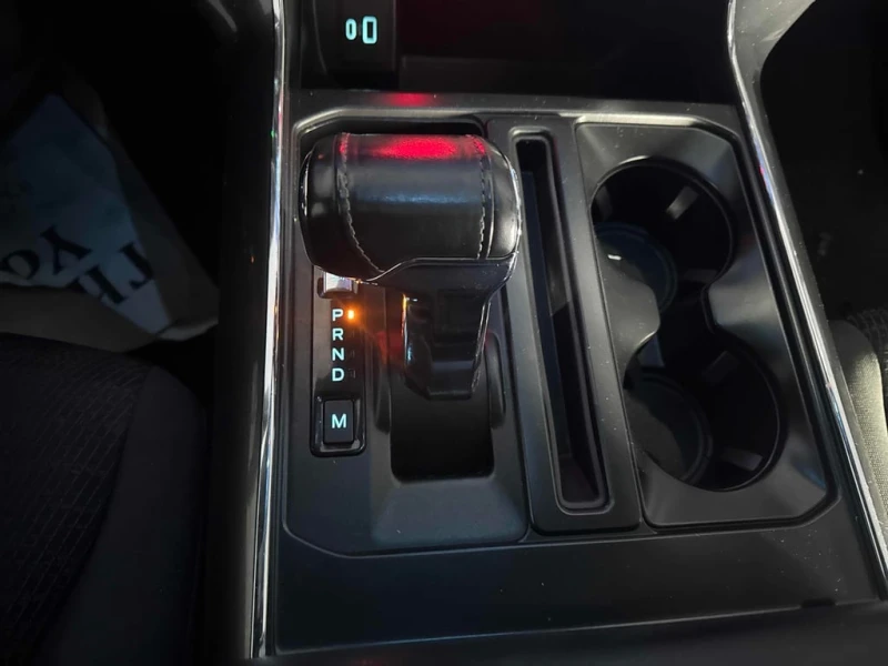 Ford F150 * 4WD SuperCrew Box * CARFAX * БЕЗ ПЪРВОНАЧАЛНА ВН, снимка 12 - Автомобили и джипове - 52918924