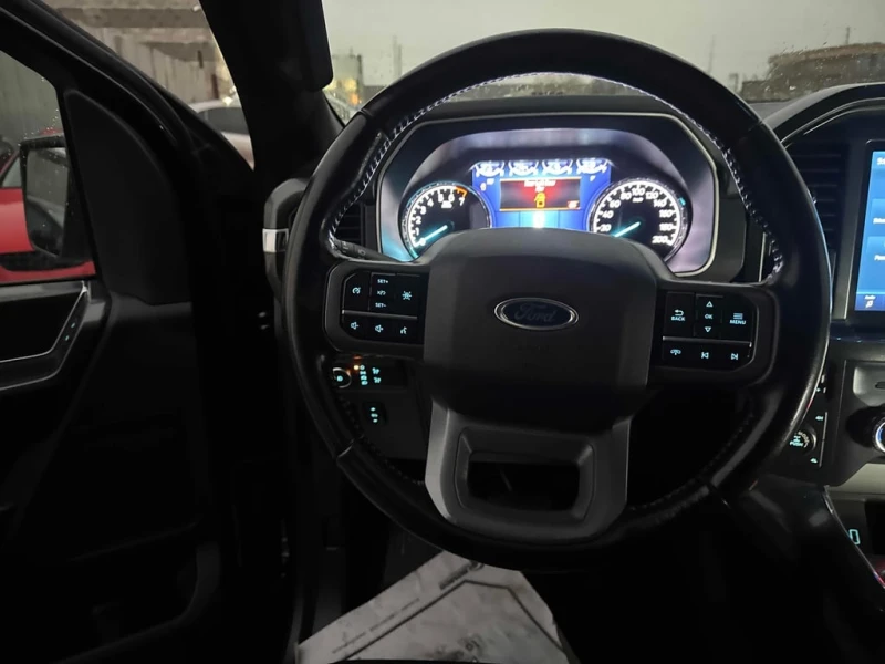 Ford F150 * 4WD SuperCrew Box * CARFAX * БЕЗ ПЪРВОНАЧАЛНА ВН, снимка 16 - Автомобили и джипове - 52918924