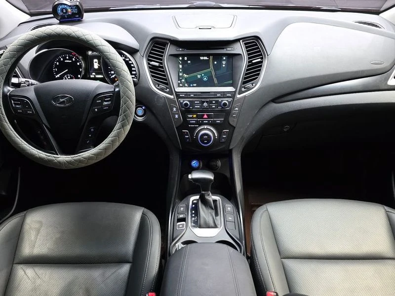 Hyundai Santa fe Gasoline 2.0 Turbo 4WD| 240к.с.| ВКЛ.ТЕХНОТЕСТ, снимка 7 - Автомобили и джипове - 55432363
