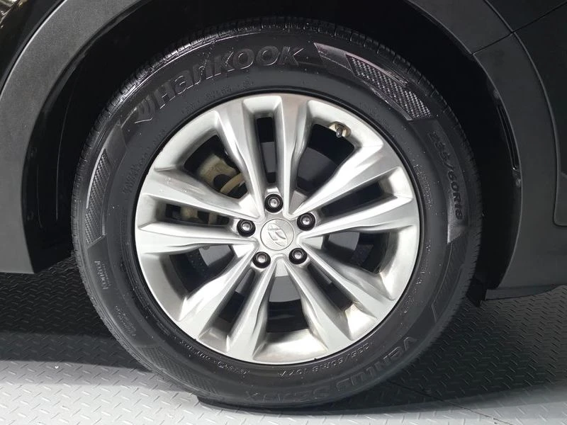 Hyundai Santa fe Gasoline 2.0 Turbo 4WD| 240к.с.| ВКЛ.ТЕХНОТЕСТ, снимка 5 - Автомобили и джипове - 55432363