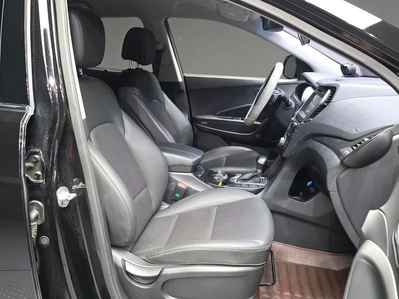 Hyundai Santa fe Gasoline 2.0 Turbo 4WD| 240к.с.| ВКЛ.ТЕХНОТЕСТ, снимка 11 - Автомобили и джипове - 55432363