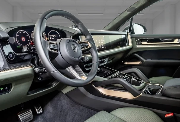 Porsche Cayenne Turbo E-Hybrid = Sport Chrono = Гаранция, снимка 10 - Автомобили и джипове - 55687997
