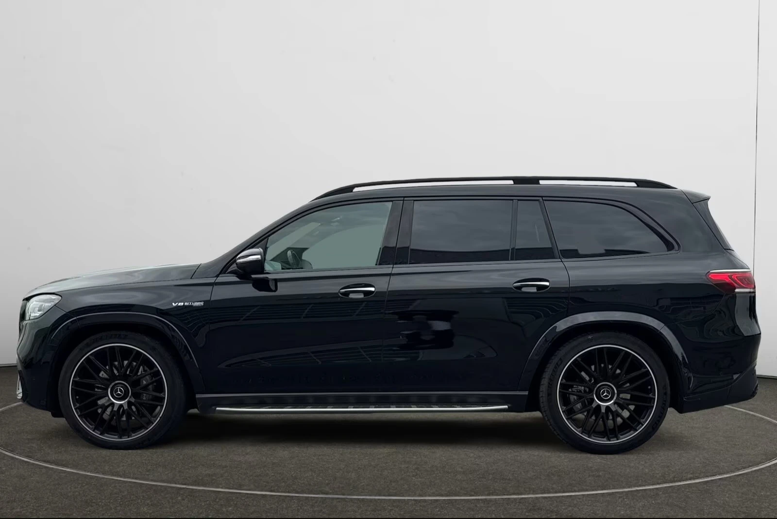 Mercedes-Benz GLS 63 AMG 4M+ STH+ Panorama+ 360 + Night - изображение 3