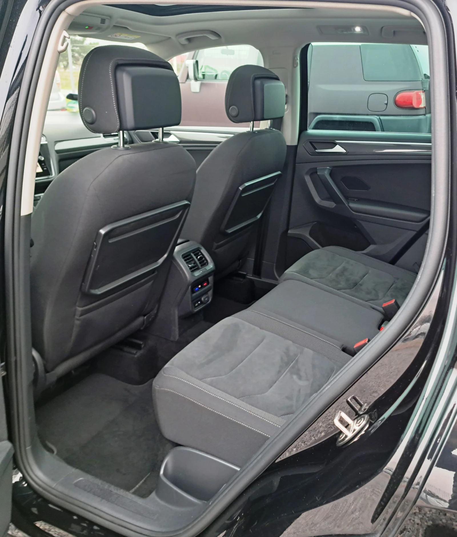 VW Tiguan 2.0TDI* Highline* 4Motion* Digital* Pano* Cam* *  | Mobile.bg � ����������� 11
