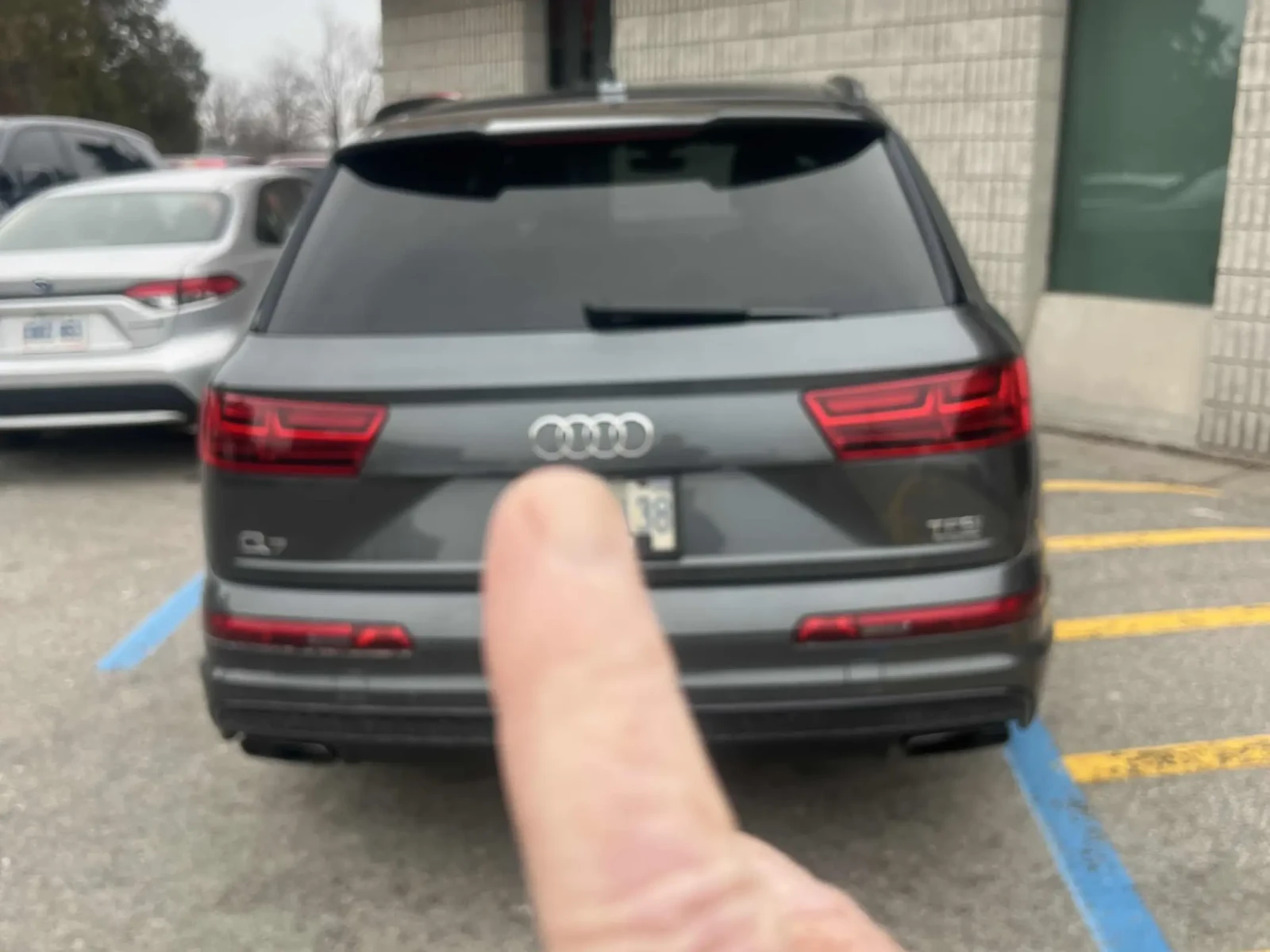 Audi Q7 3.0T* MATRIX* ДИГИТАЛНО* ТАБЛО* ОБДУХВАНЕ* , снимка 2 - Автомобили и джипове - 53994393