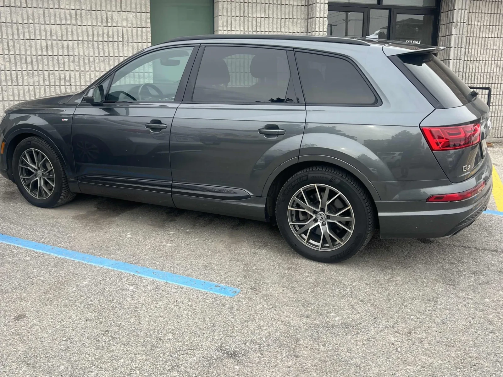 Audi Q7 3.0T* MATRIX* ДИГИТАЛНО* ТАБЛО* ОБДУХВАНЕ* , снимка 3 - Автомобили и джипове - 53994393