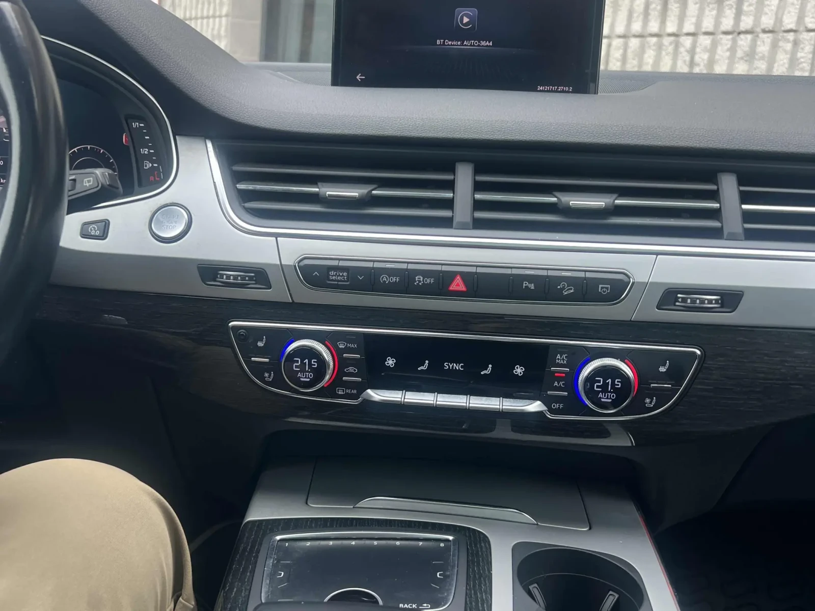 Audi Q7 3.0T* MATRIX* ДИГИТАЛНО* ТАБЛО* ОБДУХВАНЕ* , снимка 7 - Автомобили и джипове - 53994393