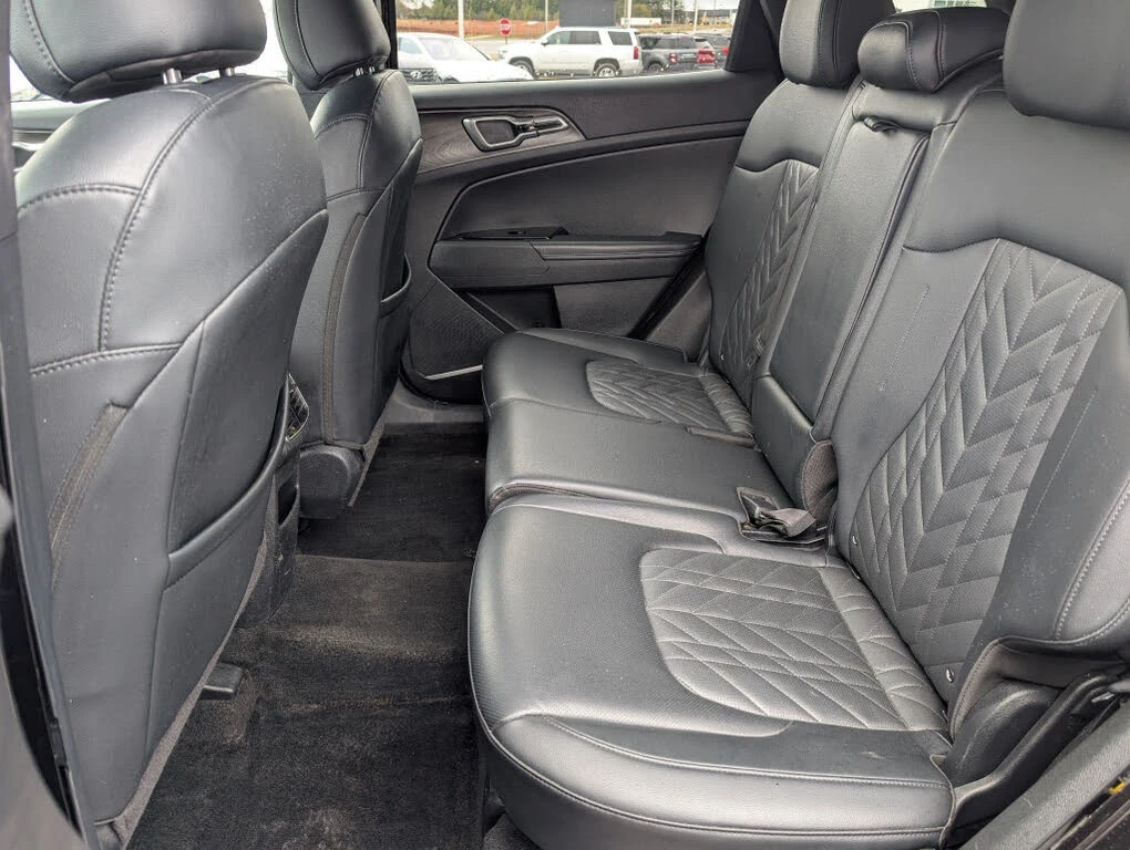 Kia Sportage X-Line AWD* HARMAN KARDON* ПОДГРЕВ* DIGITAL* , снимка 15 - Автомобили и джипове - 54542097