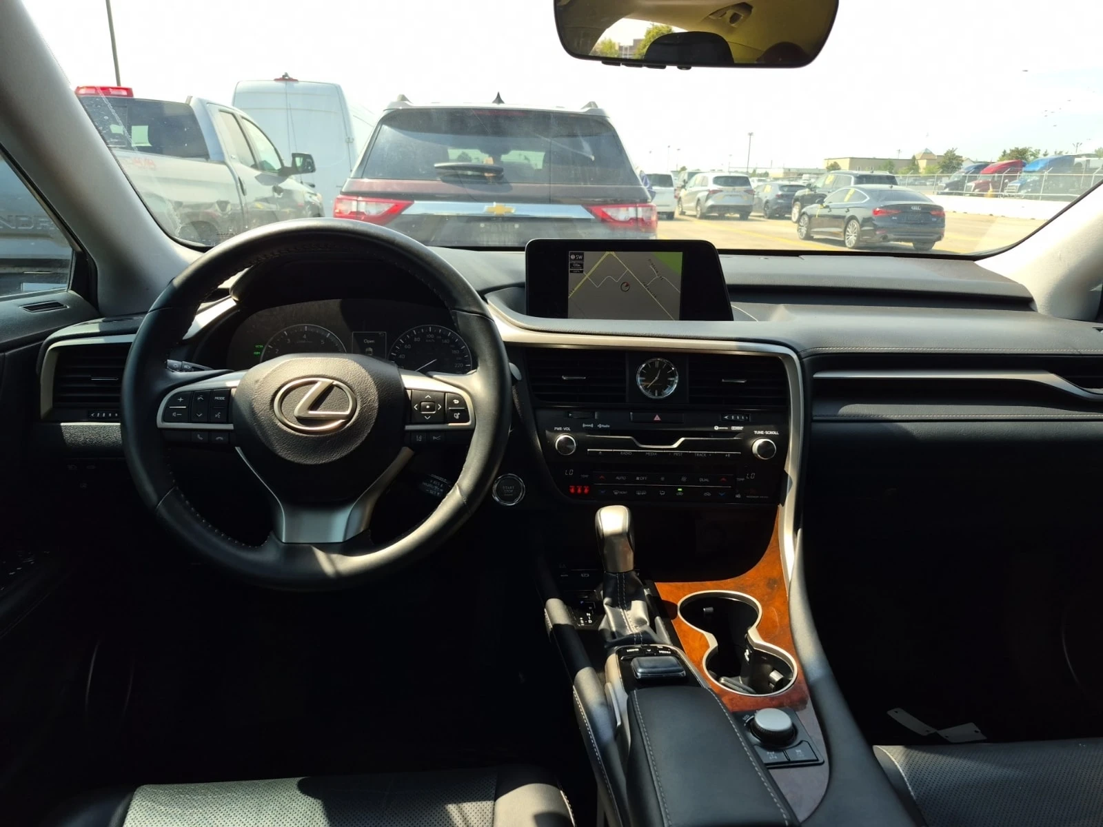 Lexus RX 350  3.5L 2 КЛЮЧА / ПАНОРАМА / ПОДГРЕВИ , снимка 9 - Автомобили и джипове - 56002040