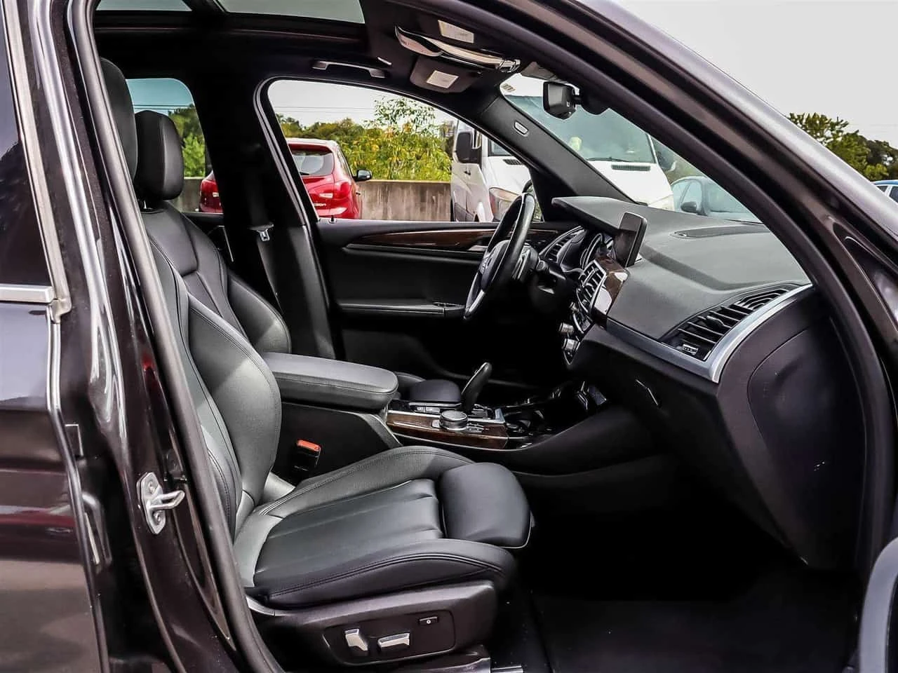 BMW X3 * 30i xDrive30i Sports Activity Vehicle * CARFAX * | Mobile.bg � ����������� 15