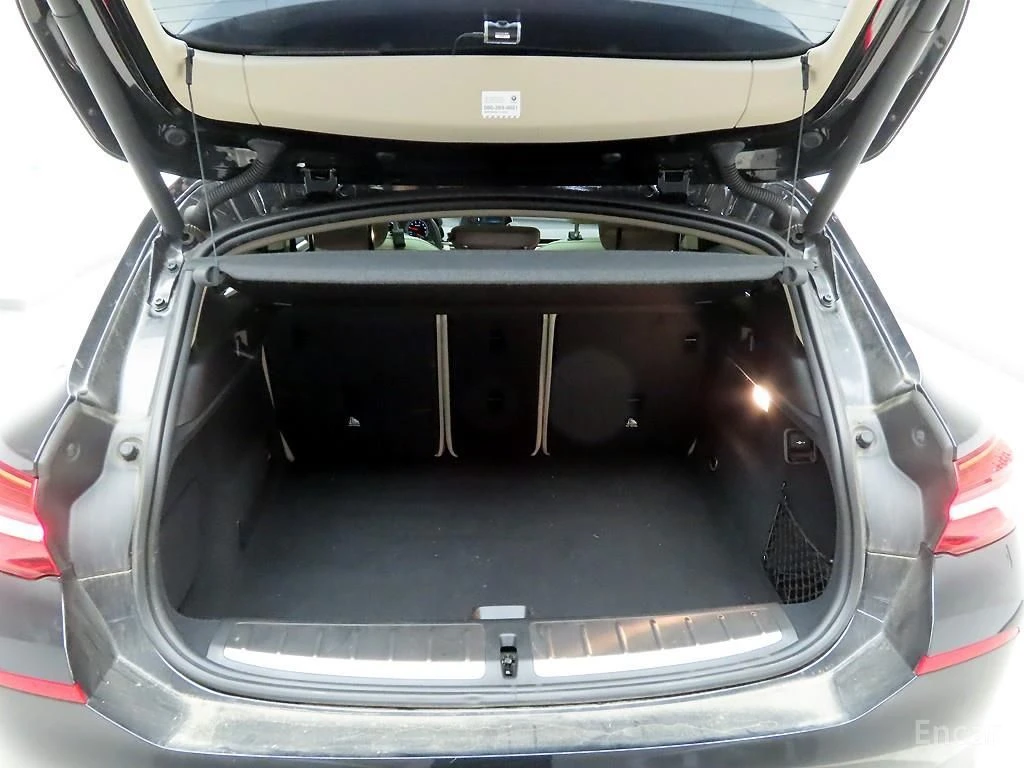 BMW X2 xDrive20i Advantage, снимка 5 - Автомобили и джипове - 56549507