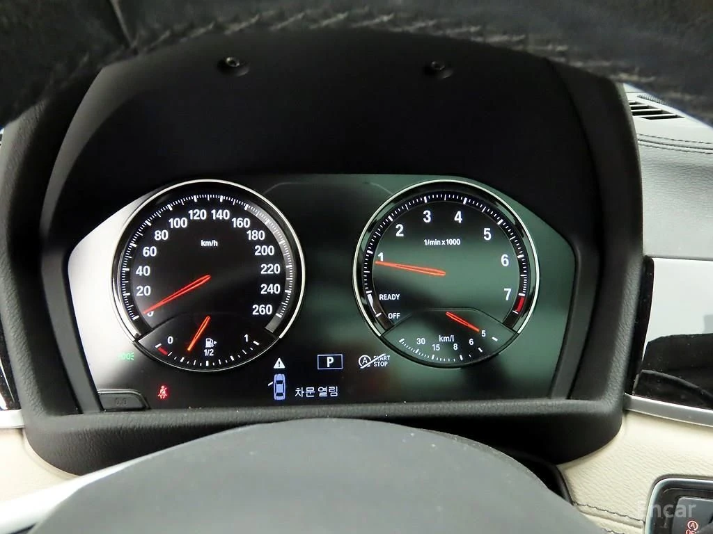 BMW X2 xDrive20i Advantage, снимка 6 - Автомобили и джипове - 56549507