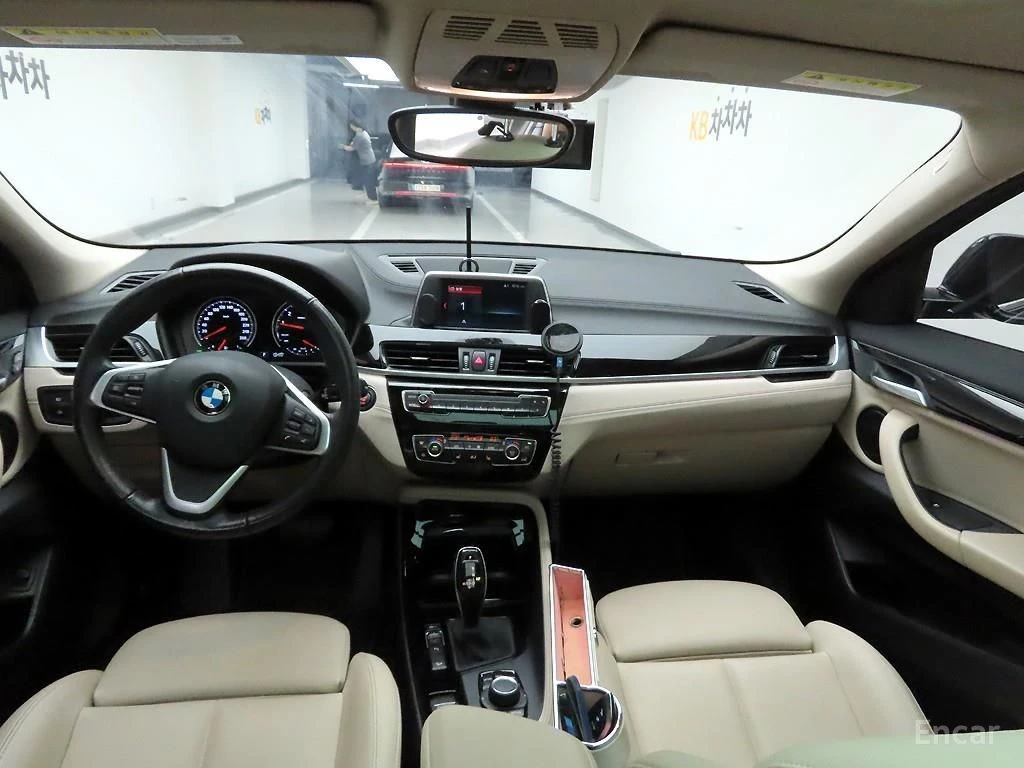 BMW X2 xDrive20i Advantage, снимка 7 - Автомобили и джипове - 56549507