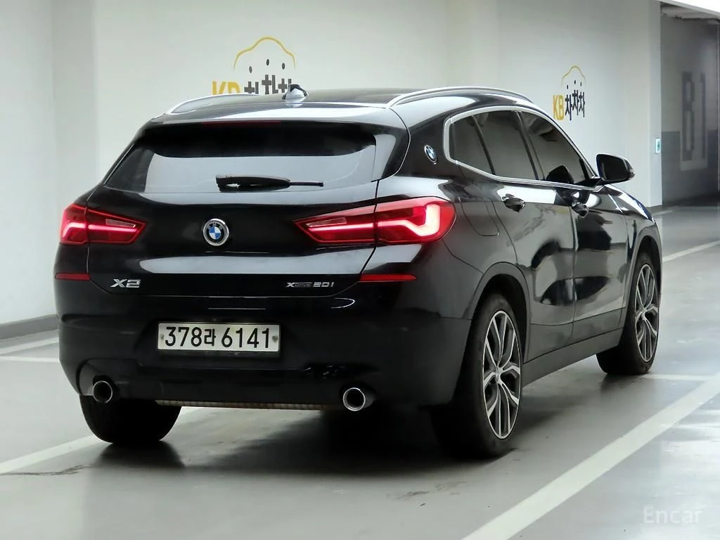 BMW X2 xDrive20i Advantage, снимка 4 - Автомобили и джипове - 56549507