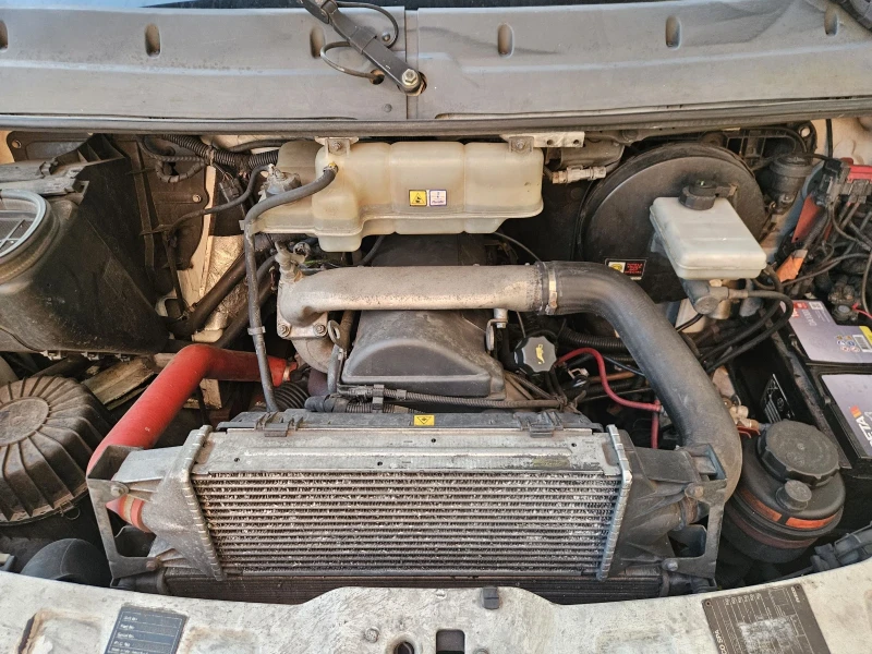 Iveco Daily 2.8 Топ Внос Германия , снимка 8 - Бусове и автобуси - 52860772