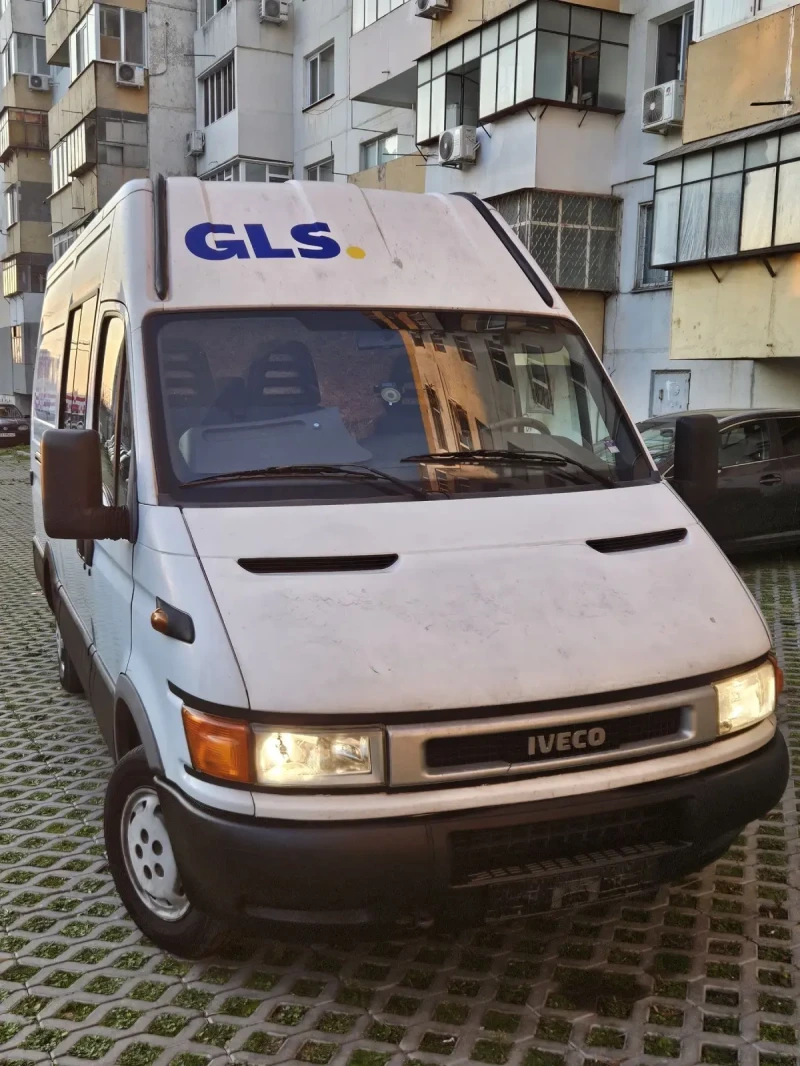 Iveco Daily 2.8 Топ Внос Германия , снимка 2 - Бусове и автобуси - 52860772