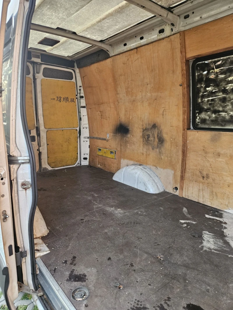 Iveco Daily 2.8 Топ Внос Германия , снимка 13 - Бусове и автобуси - 52860772