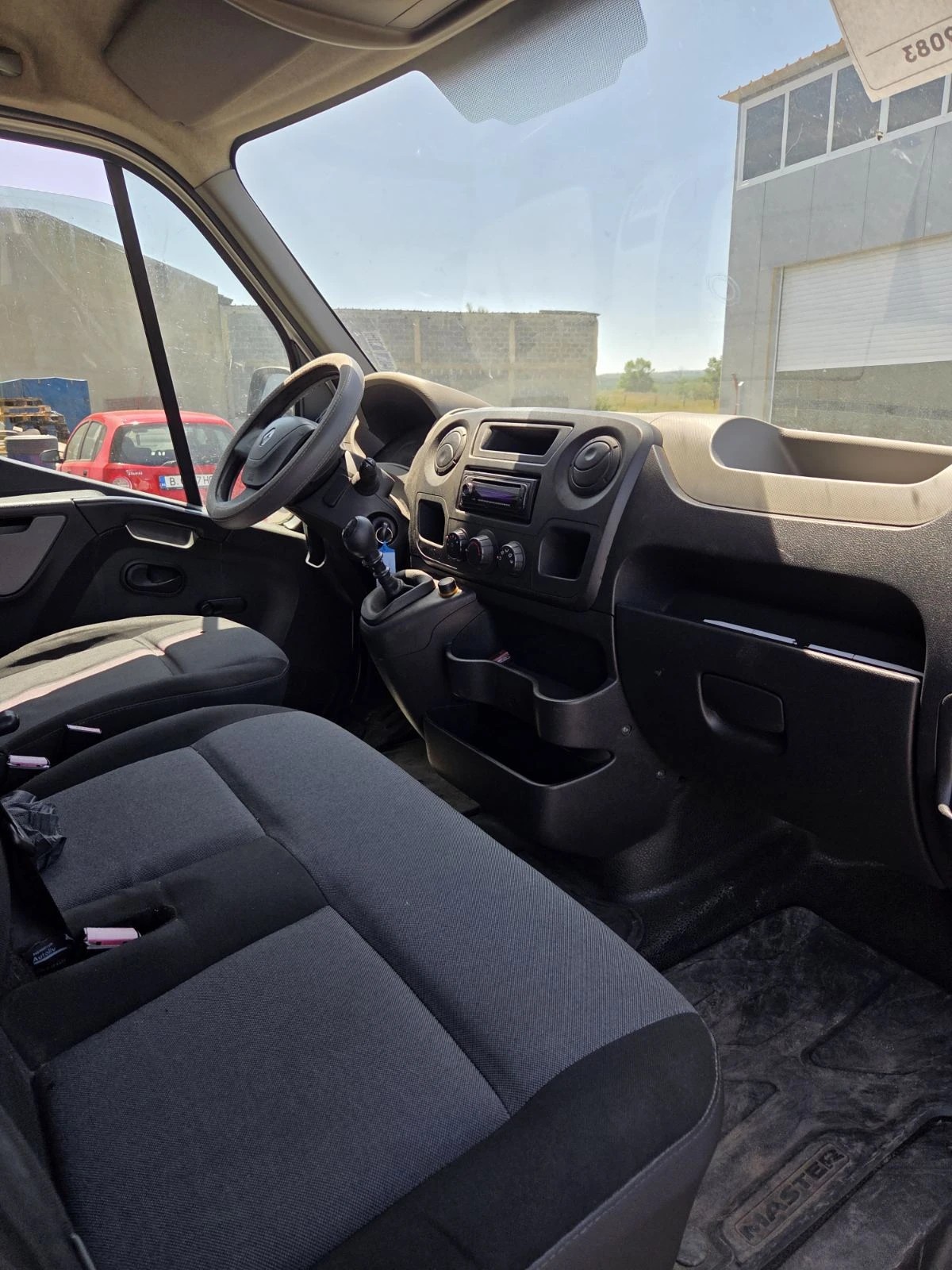 Renault Master  - изображение 10