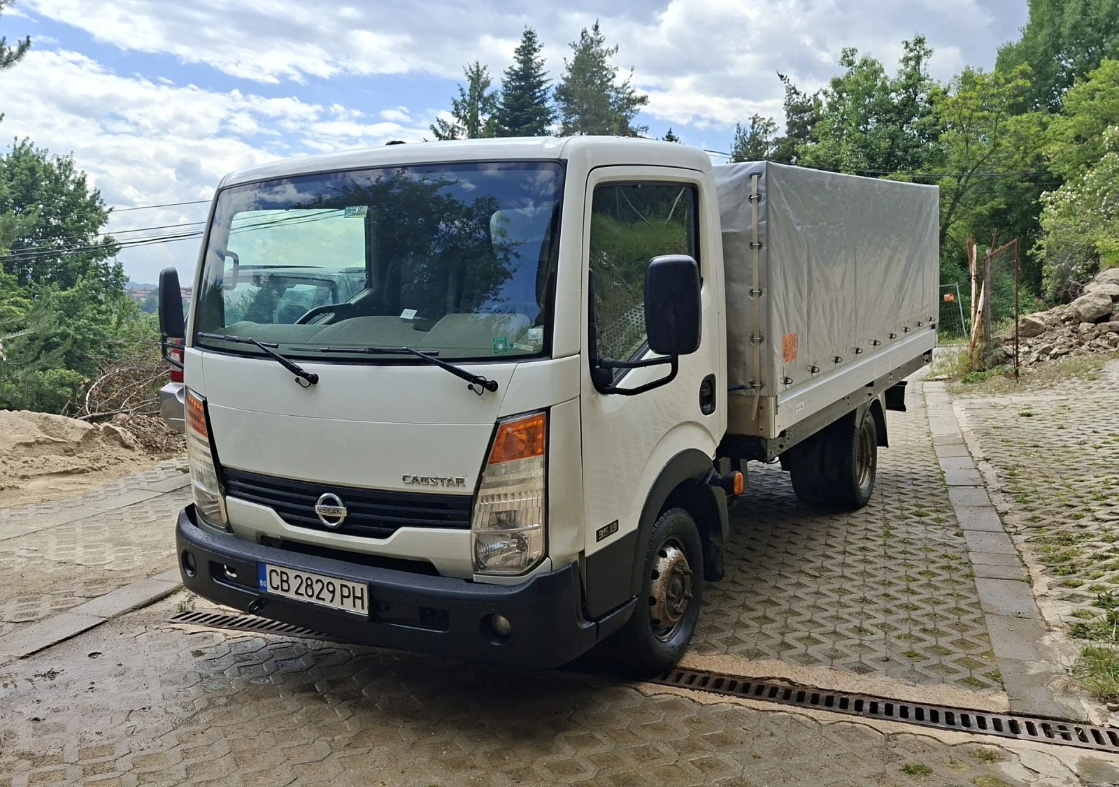 Nissan Kabstar 2.8