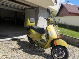 Vespa 300 