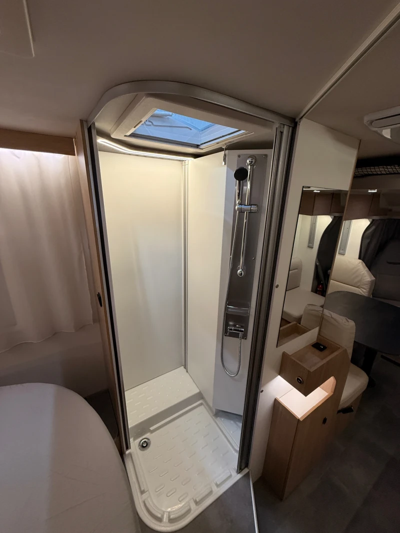 Кемпер Citroen JOA CAMP 75, климатик Sinclair, Солар, Инвертор 12/220v, снимка 6 - Каравани и кемпери - 53024649