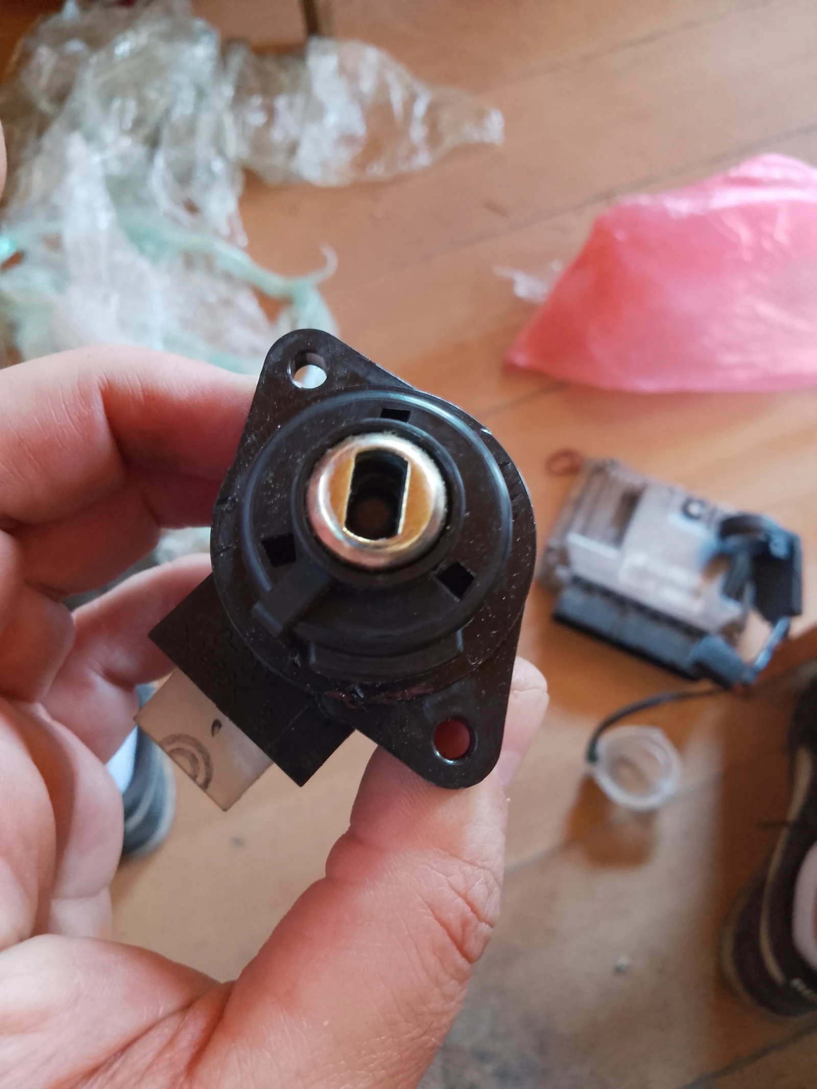 525610-1300     | Mobile.bg   2