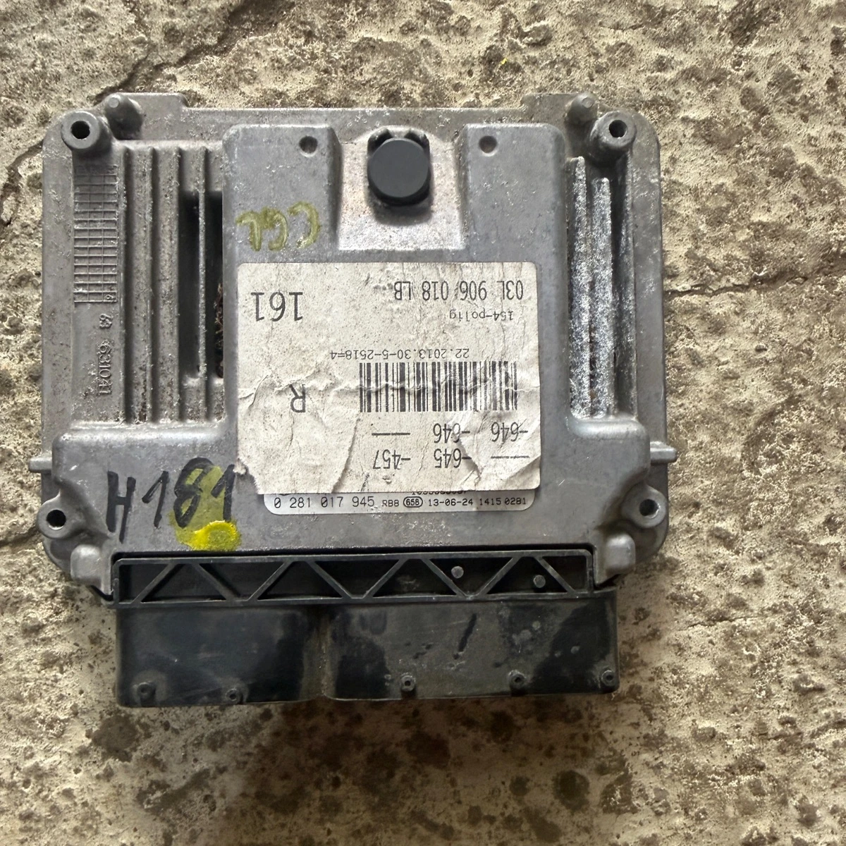 КОМПЮТЪР ECU AUDI A4 A5 Q5 20TDI CJC 03L906018LB ном 181 03L906018LB-181-1452