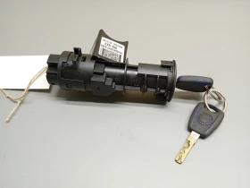 Контактен ключ Фиат Панда 1.1б