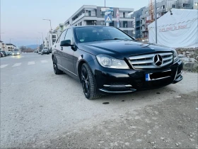 Mercedes-Benz 220 facelift реални километри137000, снимка 2