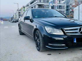 Mercedes-Benz 220 facelift реални километри137000, снимка 3